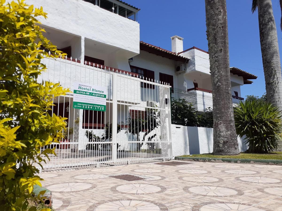 Residencial Hostal Blanco ฟลอเรียนอโปลิส ภายนอก รูปภาพ