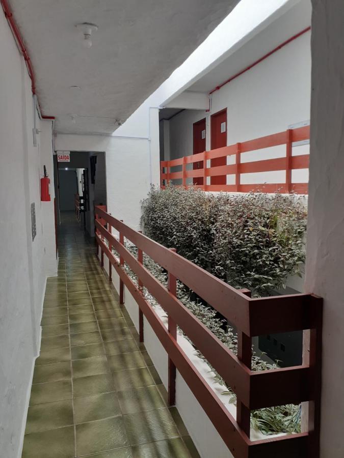 Residencial Hostal Blanco ฟลอเรียนอโปลิส ภายนอก รูปภาพ